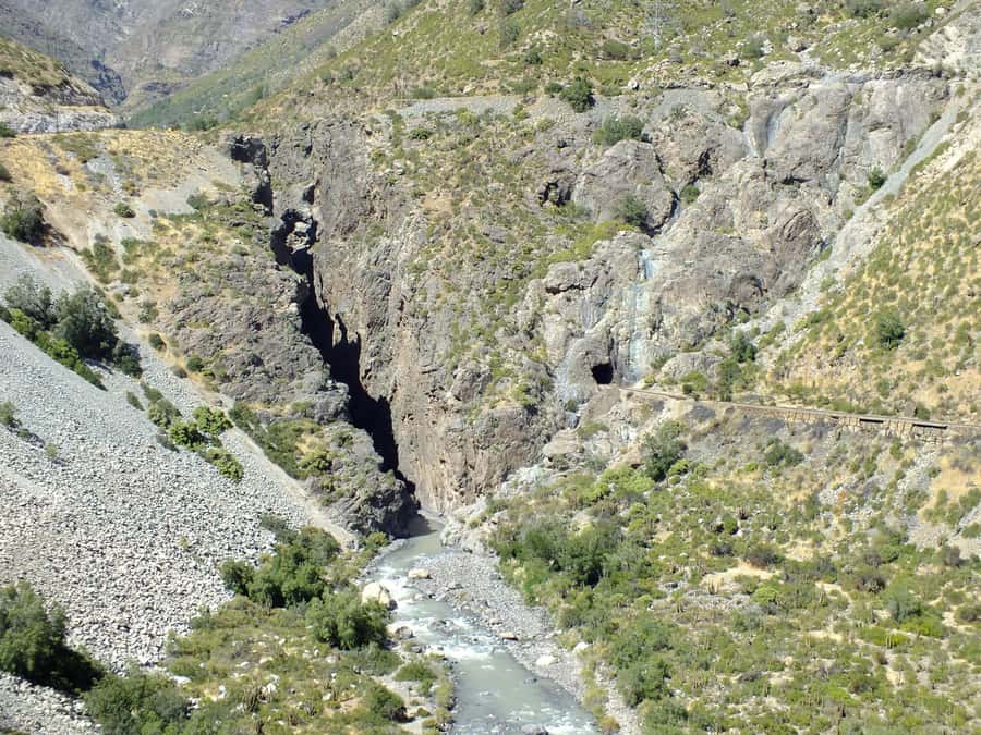 Santiago: Inca Lagoon and Vineyard Visit with Wine Tasting - Key points to know before booking