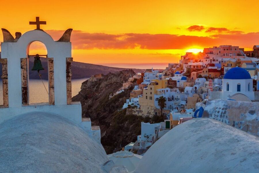 Santorini: Catamaran Cruise, Winery, & Oia Sunset Combo Tour - What the $212 price really buys