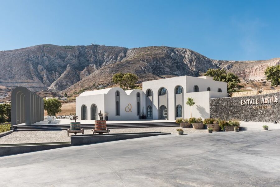 Santorini: Guided Wineries Private Tour with Wine Tastings - Transport, timing, and the cruise port detail