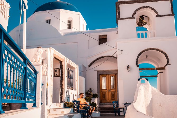 Santorini Highlights Small-Group Tour with Wine Tasting option - Transport, group size, and the pace of the day