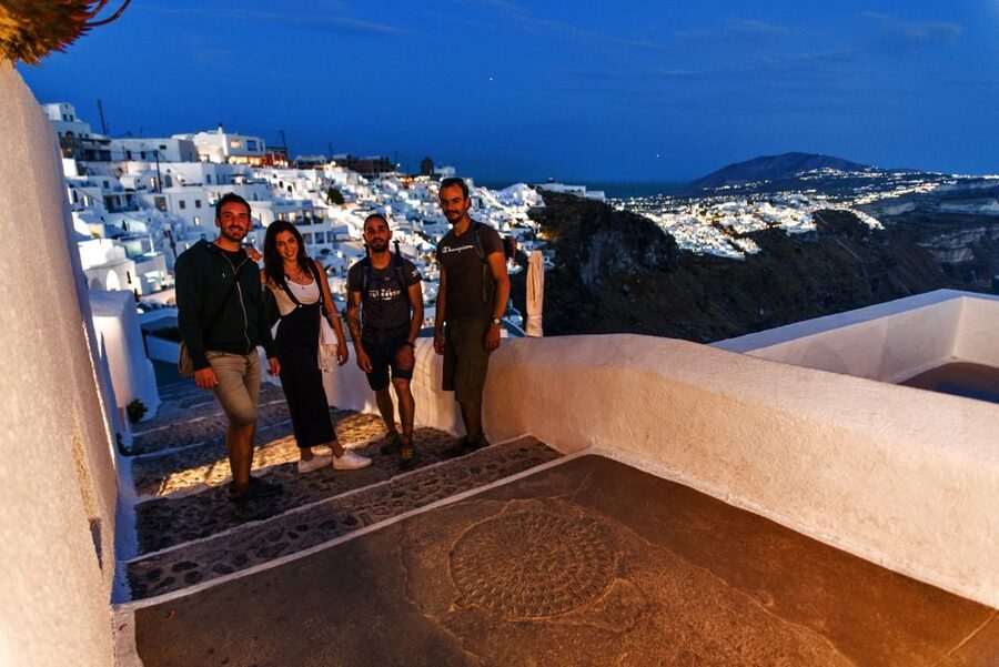 Santorini: Night Hike, Wine Tasting, and Greek Dinner - Walking the Fira to Imerovigli route