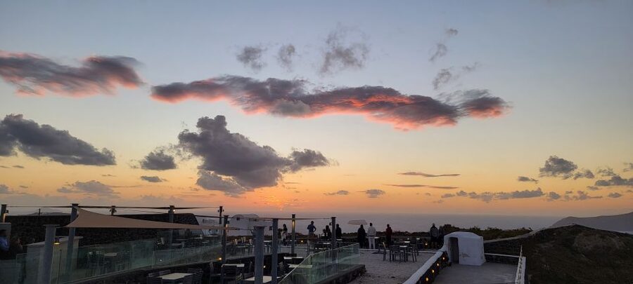 Santorini: Three Wineries and One Brewery Tour with Tastings - Practical booking advice