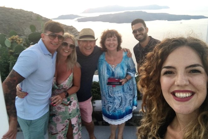 Santorini Wine Stories: Sunset Tour with Tasting & Dinner - Guides make the difference