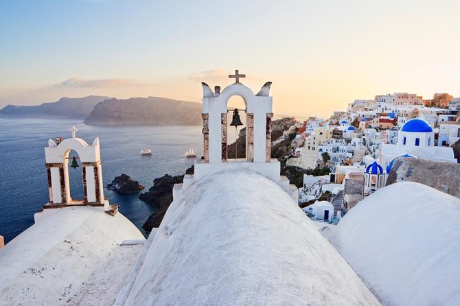 Santorini: Wine Tour with Sunset in Oia - The underground wine museum in Mesa Gonia