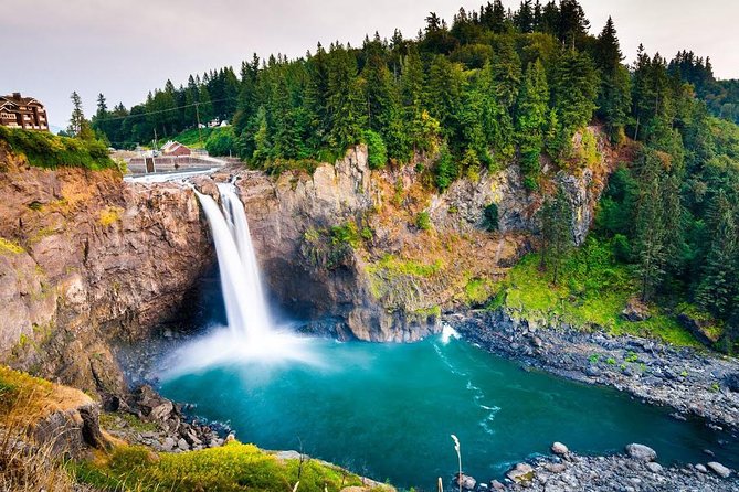 Seattle Wine & Snoqualmie Falls Highlights Tour - Three hours around Woodinville wineries