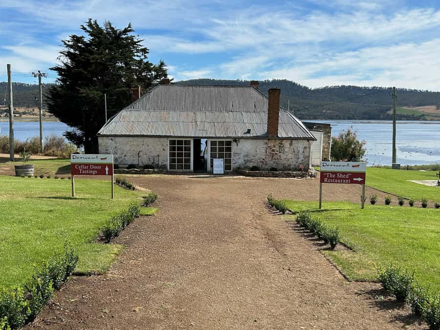 Signature Wine Tour - Hobart & SE Tasmania - Cheese, local produce, and a useful break from wine
