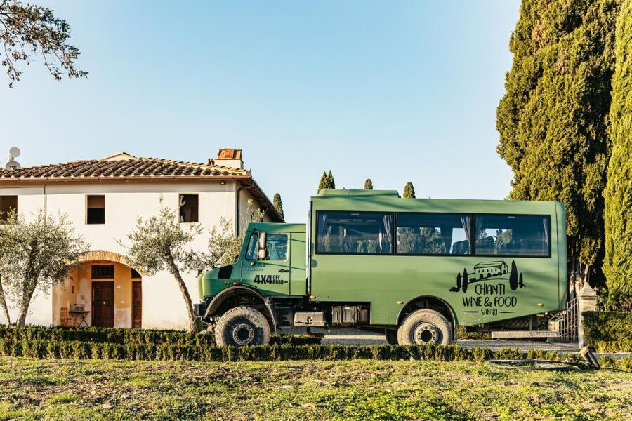 SMALL GROUP Tuscany Wine Tasting Safaris with Lunch / Dinner - Why the Chianti 4WD format works