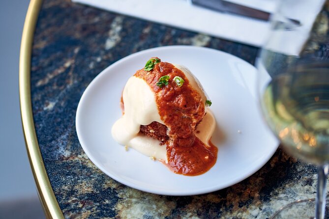 Sommelier-Led Food & Wine Experience in Barcelona - Why the eight-person limit matters