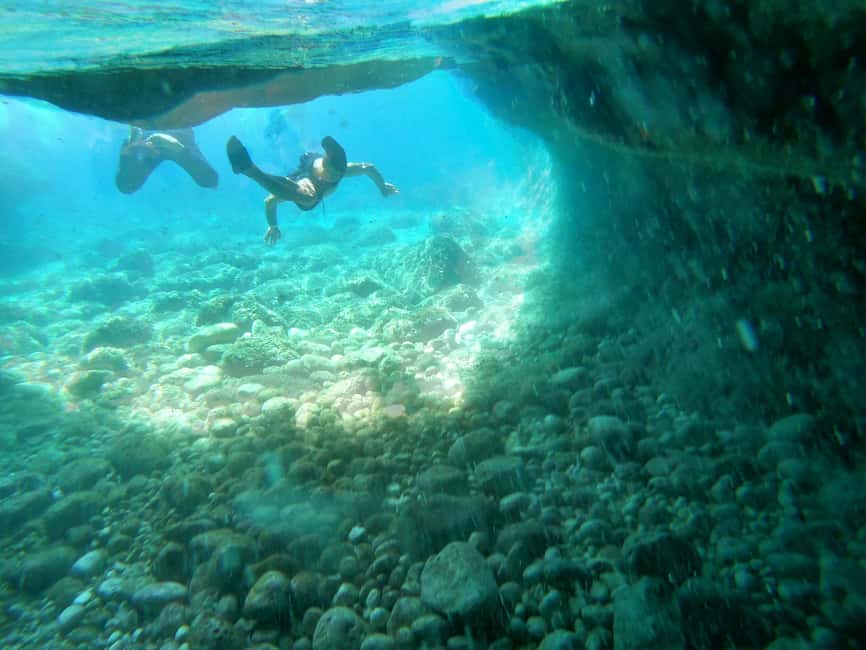 Split: Blue Lagoon & 3 Island Cruise with Wine & Snorkeling - The return ride and the onboard mood
