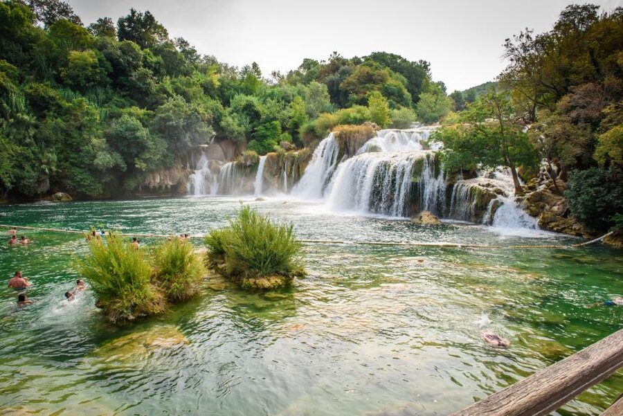 Split/Trogir: Krka National Park Day Trip with Wine Tasting - The guides bring the day to life