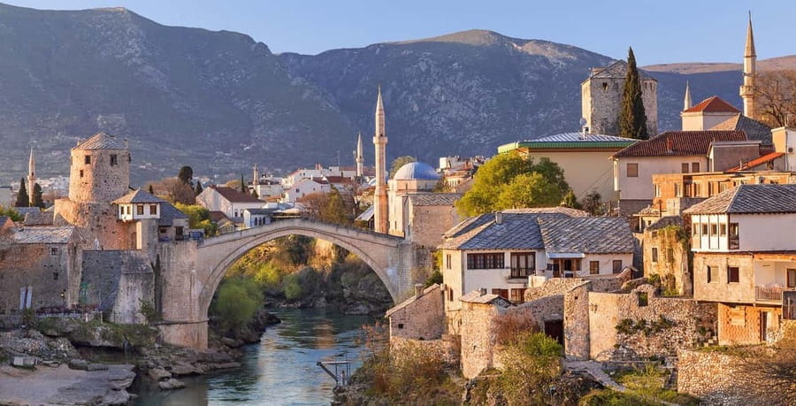 Split/Trogir: Mostar and Medjugorje Tour with Wine Tasting - Should you book the Mostar and Medjugorje tour?