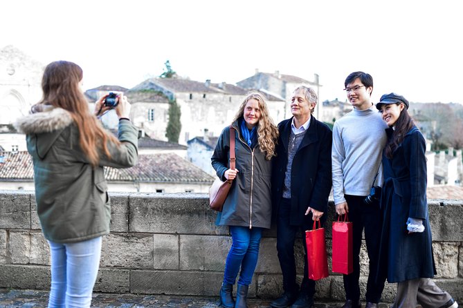 St-Emilion & Médoc Wine Day Tour: Chateaus, Tastings and Lunch - Médoc brings grand names and smaller producers