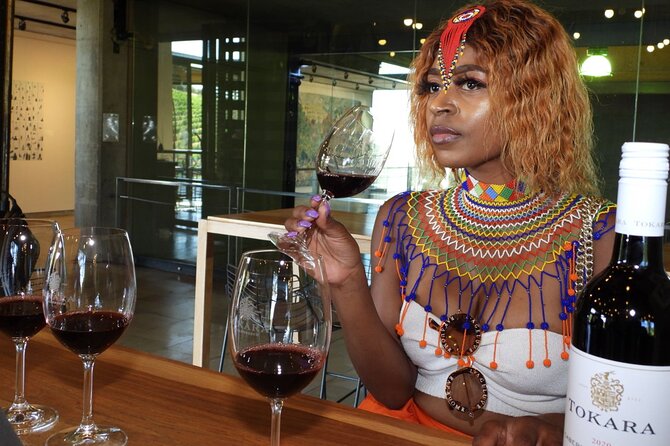 Stellenbosch & Franschhoek 20 Wine Tasting + Lunch Shared Tour - The Nelson Mandela stop adds weight