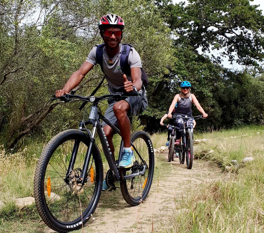 Stellenbosch: Historical Bike Tour & Wine Tasting - The return through Stellenbosch University