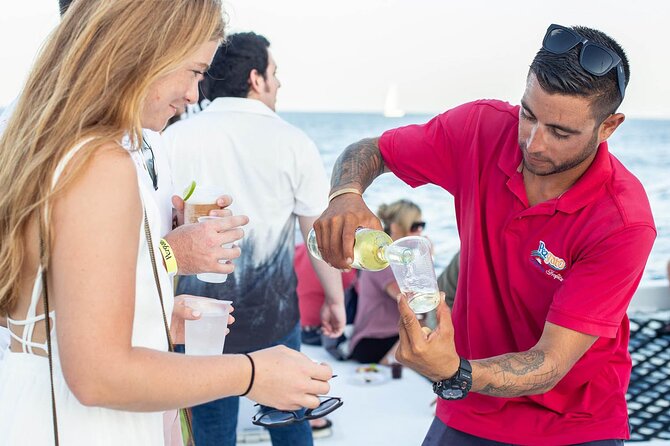 Sunset Cruise in Los Cabos with Jazz and Wine - Getting good value from the $133 price