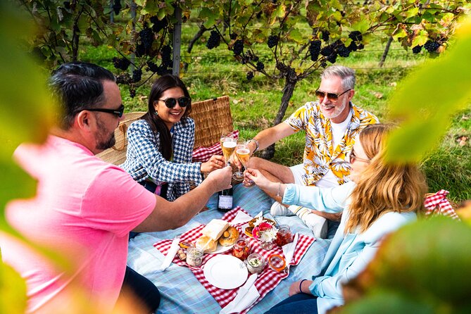 Sussex Vineyard & Winery Bus Tour on Iconic Vintage London Bus - Booking details worth keeping in mind