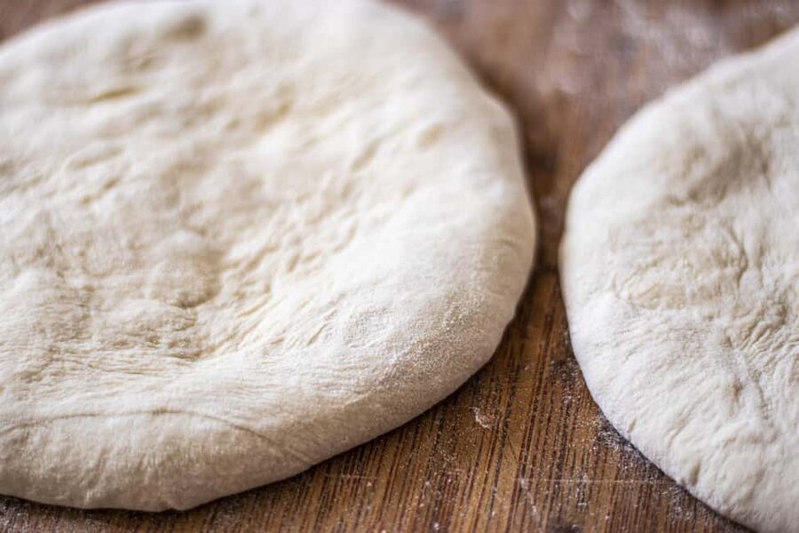 Taormina: Pizza Making Class with Lunch and Wine Tasting - Why the social setting matters