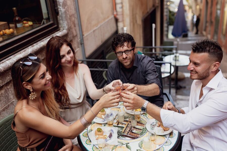 Taormina: Shared or Private Food & Wine Walking Tour - First stop: seafood, Prosecco, and Sicilian white wine