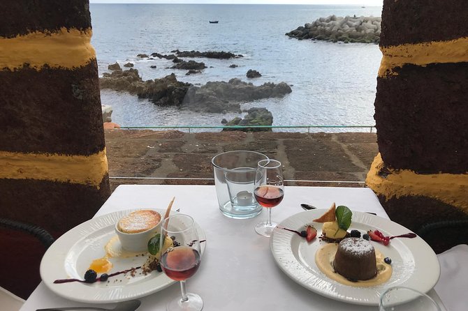 Taste Funchal: food, wine & cultural tour - Group size, language, and departure times