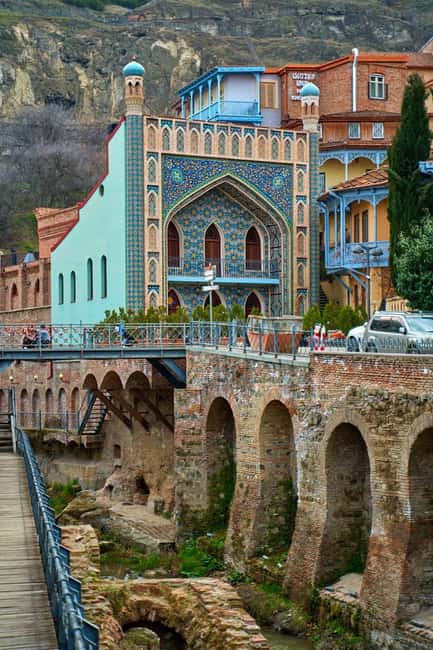 Tbilisi: Luxury Sulfur Bath Ritual with Pickup & Wine - A little Old Town context improves the experience