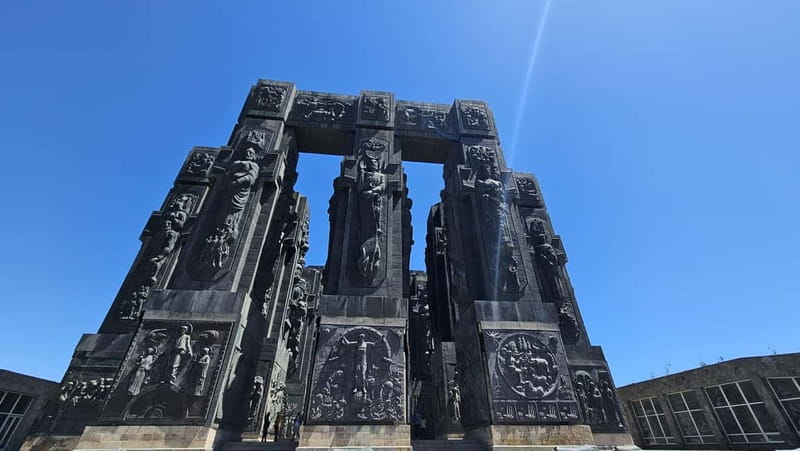 Tbilisi: Mtskheta Jvari Bazaar, Chronicles of Georgia & Wine - Starting in central Tbilisi with a friendly crew