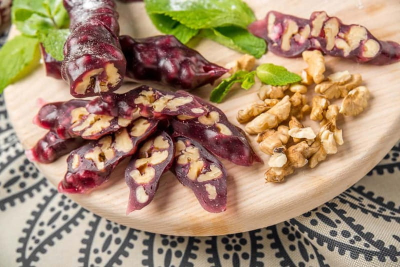 Tbilisi: Old & New City Guided Tour with 15 Tastings & Wine - What $62 gets you