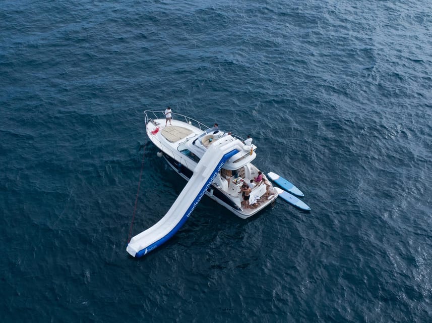 Tenerife: Shared Yacht Cruise with Champagne and Tapas - Tapas, champagne, and a practical lunch