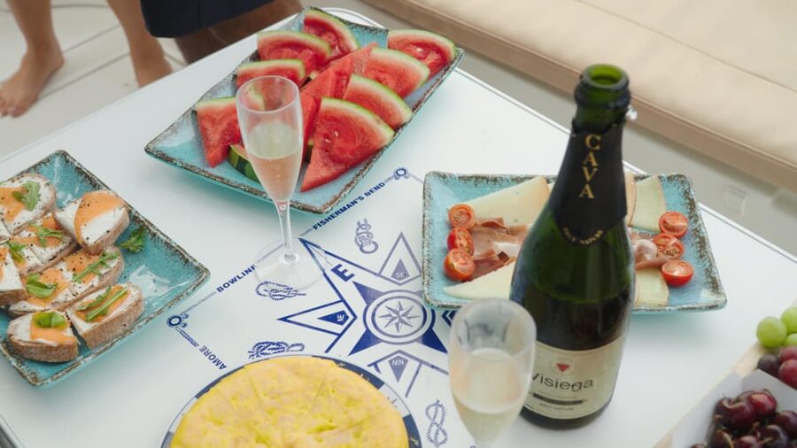 Tenerife: Shared Yacht Cruise with Champagne and Tapas - Seasickness, comfort, and what to bring
