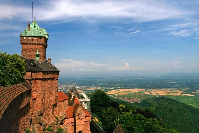 The Emblematic: visit of villages, Haut-Koenigsbourg, Wine tasting - Key points at a glance