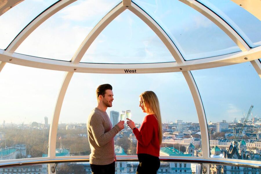 The London Eye Champagne Experience - Is this Champagne Experience worth $79?