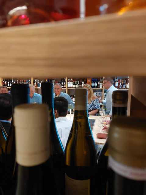 Thessaloniki: Small-Group Wine Tasting Tour with Appetizers - First wine bar: an easy opening round