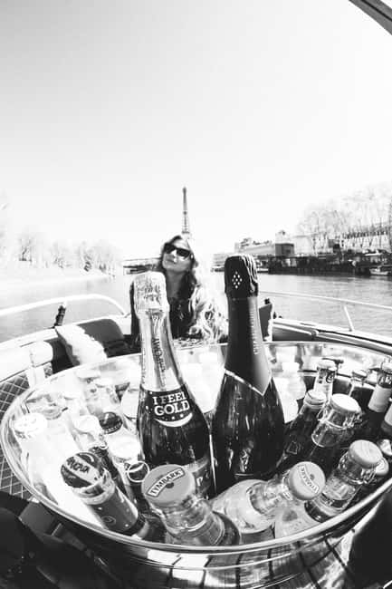 Top Private Cruises in Paris with Champagne + more surprises - Port Javel Haut and the first look at Paris