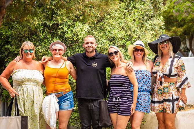 Tour and Wine Tasting in Mykonian Land - Traditional music after the meal