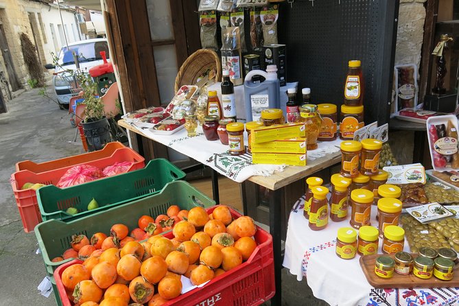 Troodos Mountains Villages: All Inclusive Food & Wine Day Tour - Why the guide makes the day work