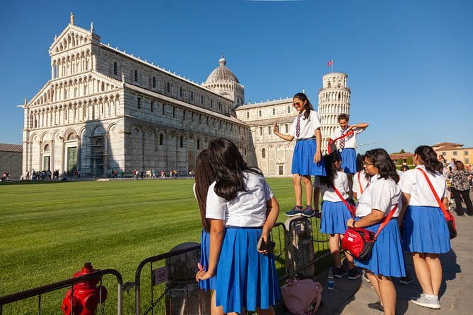 Tuscany Day Trip from Florence: Siena, San Gimignano, Pisa and Lunch at a Winery - Siena Cathedral is worth the guided entry