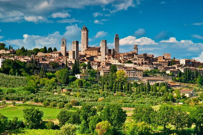Tuscany Experience: Pisa, Siena, San Gimignano & Wine Tasting - Chianti wine, lunch, and the practical meaning of local