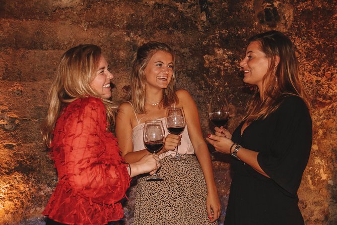 Valencia Old Town Tour with Wine & Tapas in 11th Century Historic Monument - Dietary needs and meal expectations
