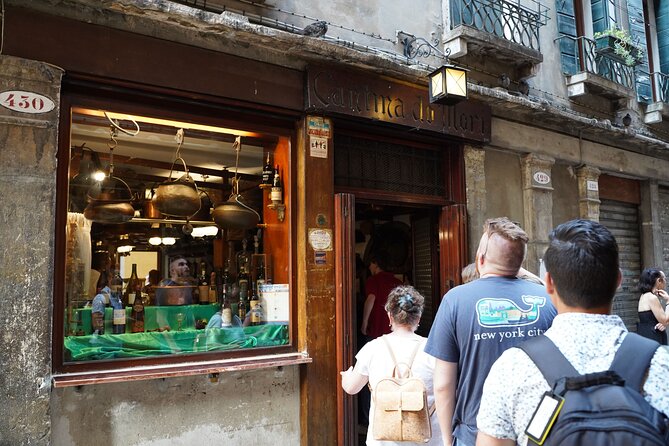 Venice Like a Local: Food, Wine & Spritz Tour with Traghetto Ride - Timing, walking, and practical planning