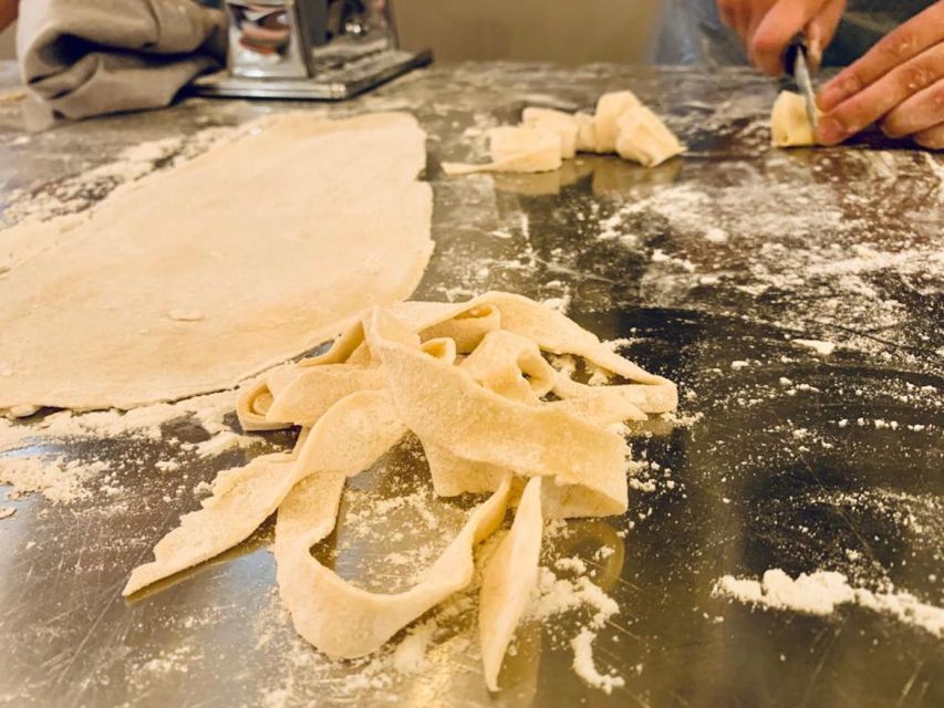 Venice: Pasta and Tiramisu Cooking Class with Wine - Making pasta in the heart of Venice