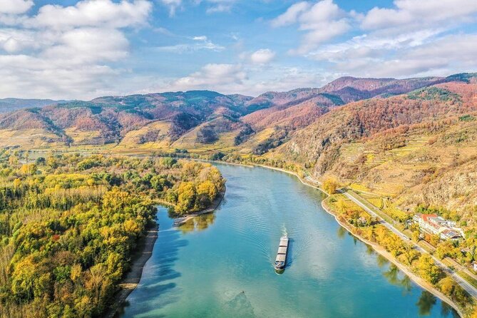 Wachau Valley Wine Tasting Bike Tour from Vienna - Why this makes a fine break from Vienna