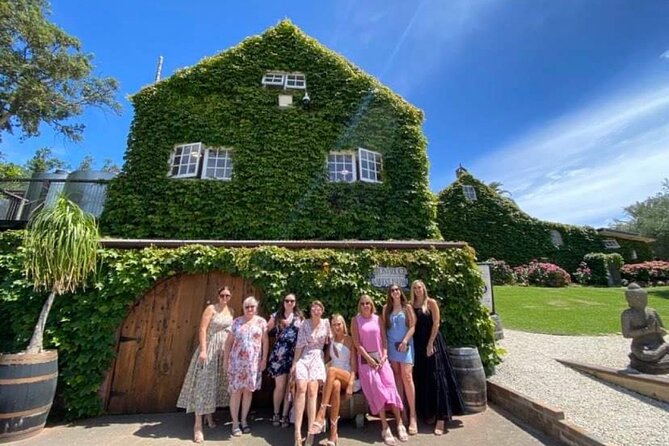 Waiheke Island Wine Tour with Scenic Vineyards & Tastings - Batch Winery is more than a lunch stop
