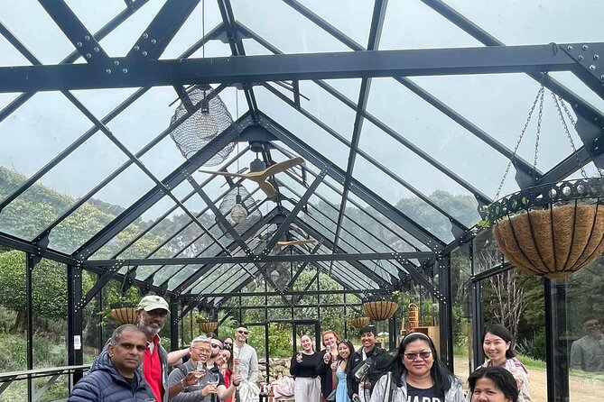 Waiheke Island Wine Tour with Scenic Vineyards & Tastings - Timing, traffic, and the group experience