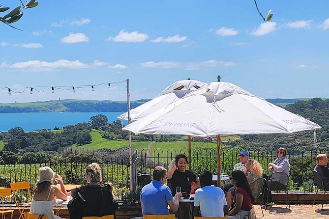 Waiheke Island Wine Tour with Scenic Vineyards & Tastings - Choosing between the four-winery bus and double-decker tour