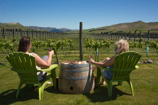 Waipara Wine Experience for 2 or more, inc tastings and lunch - Key points at a glance