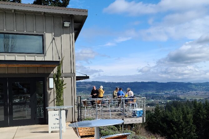Willamette Valley Wine Tour with Lunch - Stop two: comparing wineries, not just wines