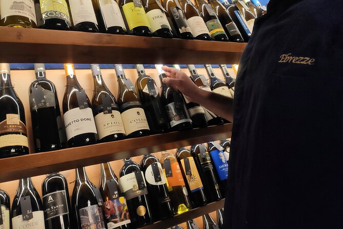 Wine Degustation Ebrezze - Five Emilia Romagna wines without leaving Bologna
