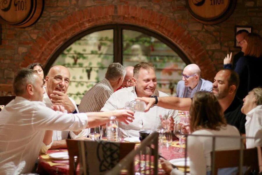 Wine Tasting Experience with Seven Types of Tuscan Wine - Why this Florence tasting works well