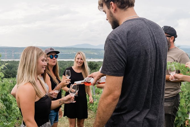 Wine Tasting on Ile d'Orleans - The guides can make or break the ride
