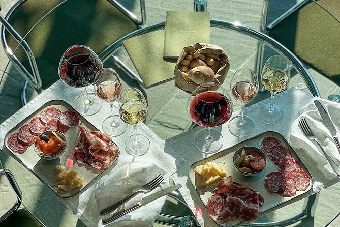 Wine Tour and Tasting of Lugana Wines in Desenzano - A friendly guide and a small-group feel