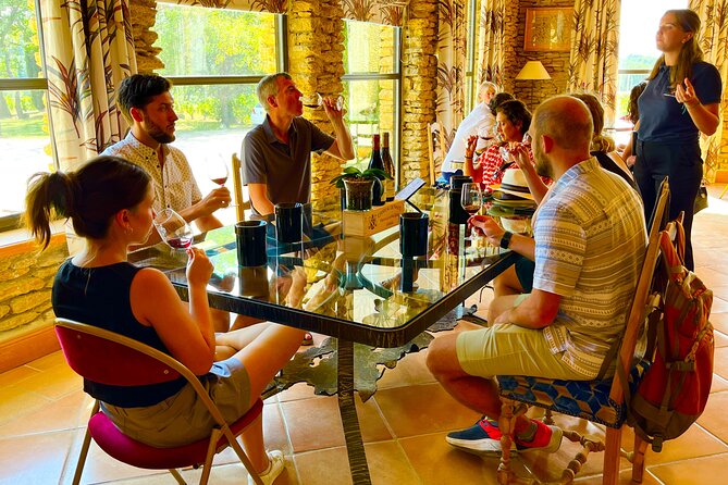 Wines from Châteauneuf-du-Pape and surrounding areas in 1/2 day - Morning or afternoon: choose with care
